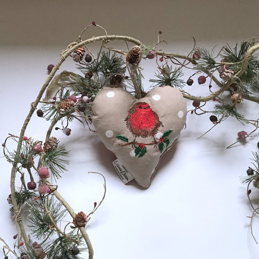 Robin Christmas Hanging Heart